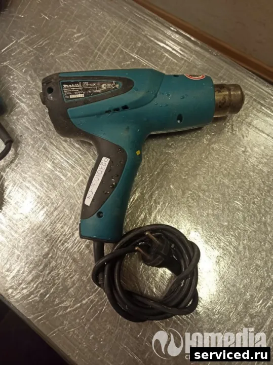 Строительный фен Makita HG5012