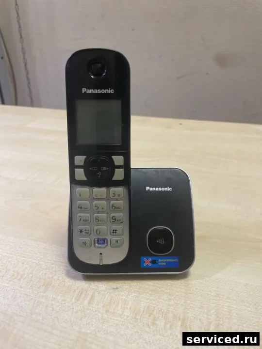 Радиотелефон Panasonic KX-TGA681RU