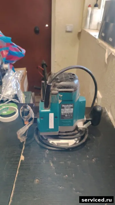 Фрезер Makita 3612C