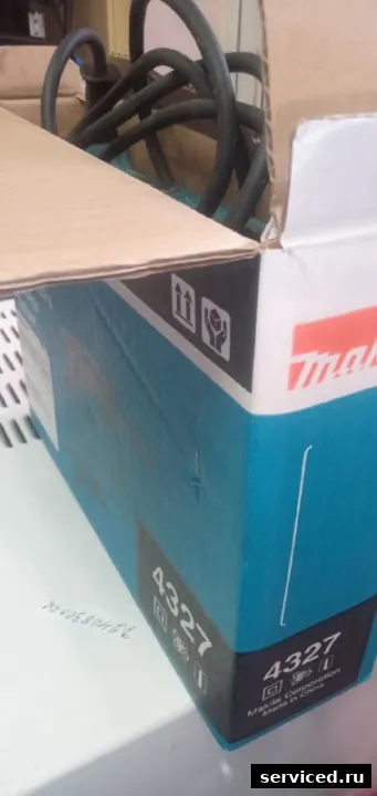 Лобзик Makita 4327