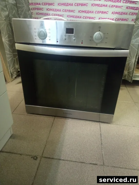 Духовой шкаф Electrolux EOB 5627X