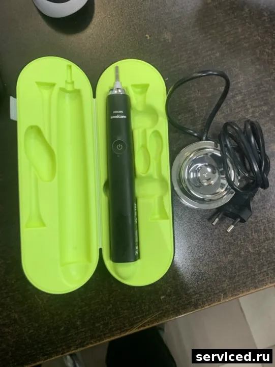 Электрическая зубная щетка Philips HX9352
