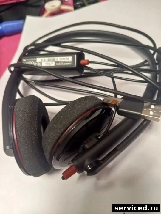 Наушники  Planctronics