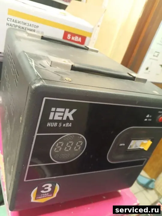 Стабилизатор напряжения IEK HUB 5KBA