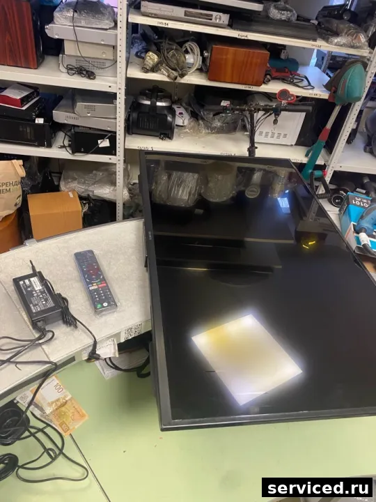 LCD/TFT телевизор 42-45 Sony KDL-43WF804