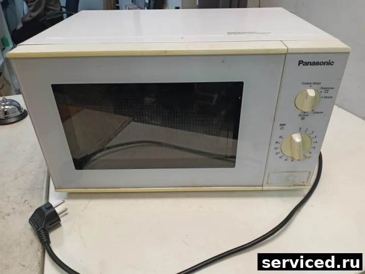 Микроволновая печь Panasonic NN-SM221W