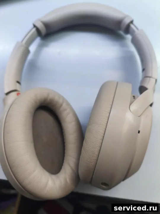 Наушники Sony WH-1000XM4