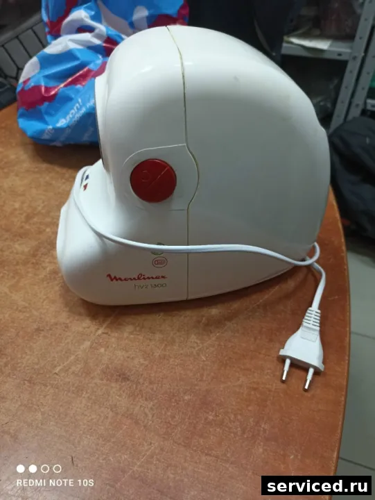 Мясорубка Moulinex ME205