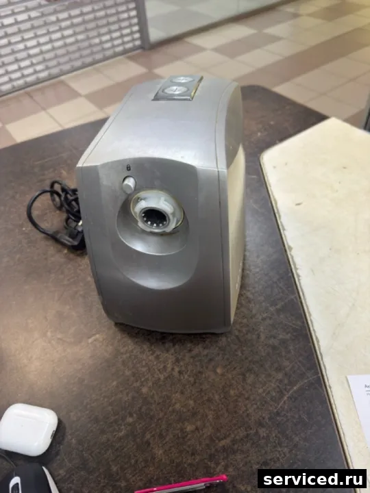 Мясорубка Bork M500